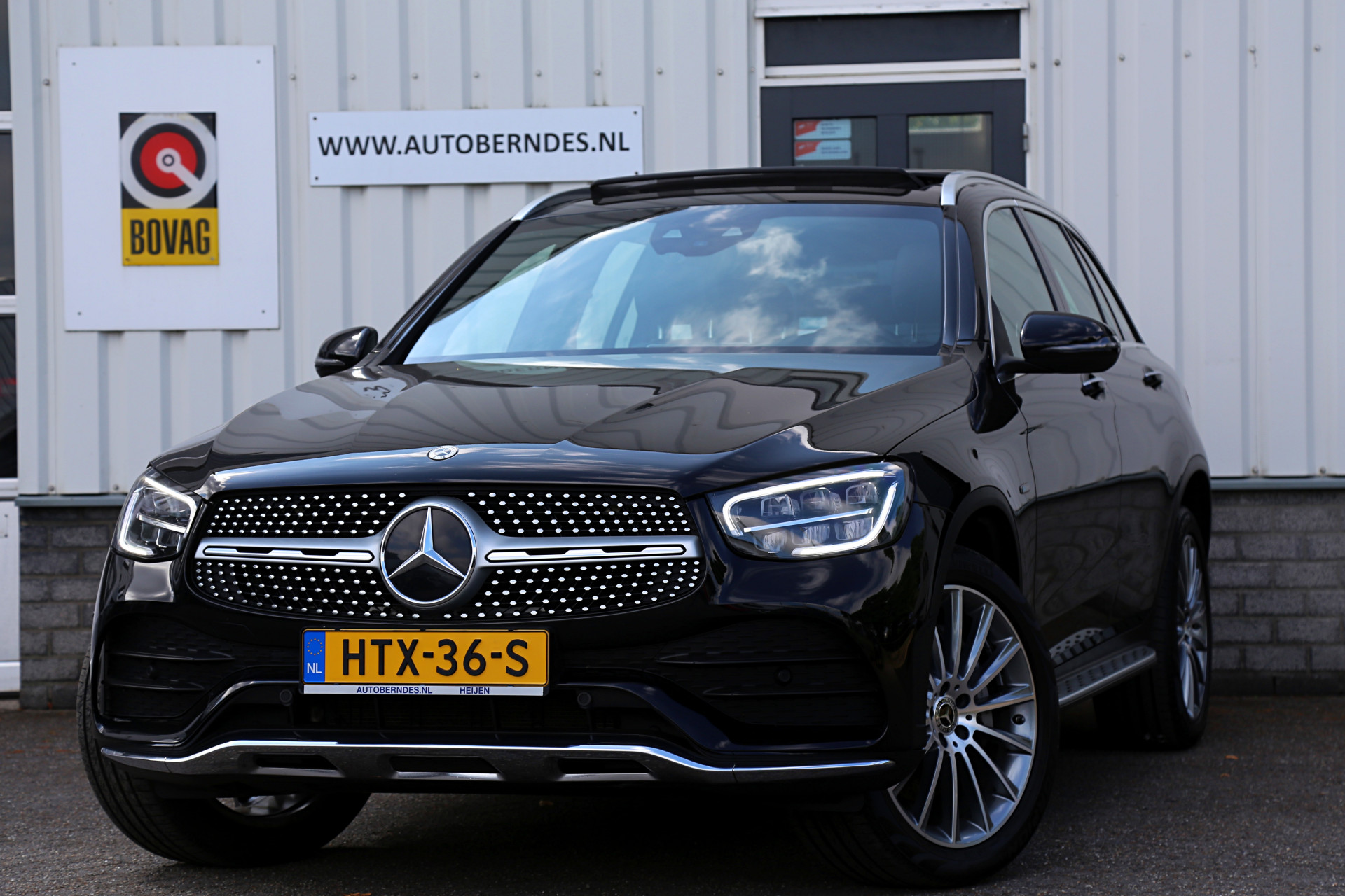 45907640-0.jpg