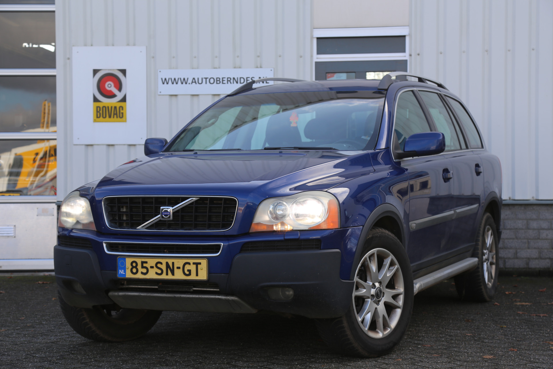 49169988-0.jpg