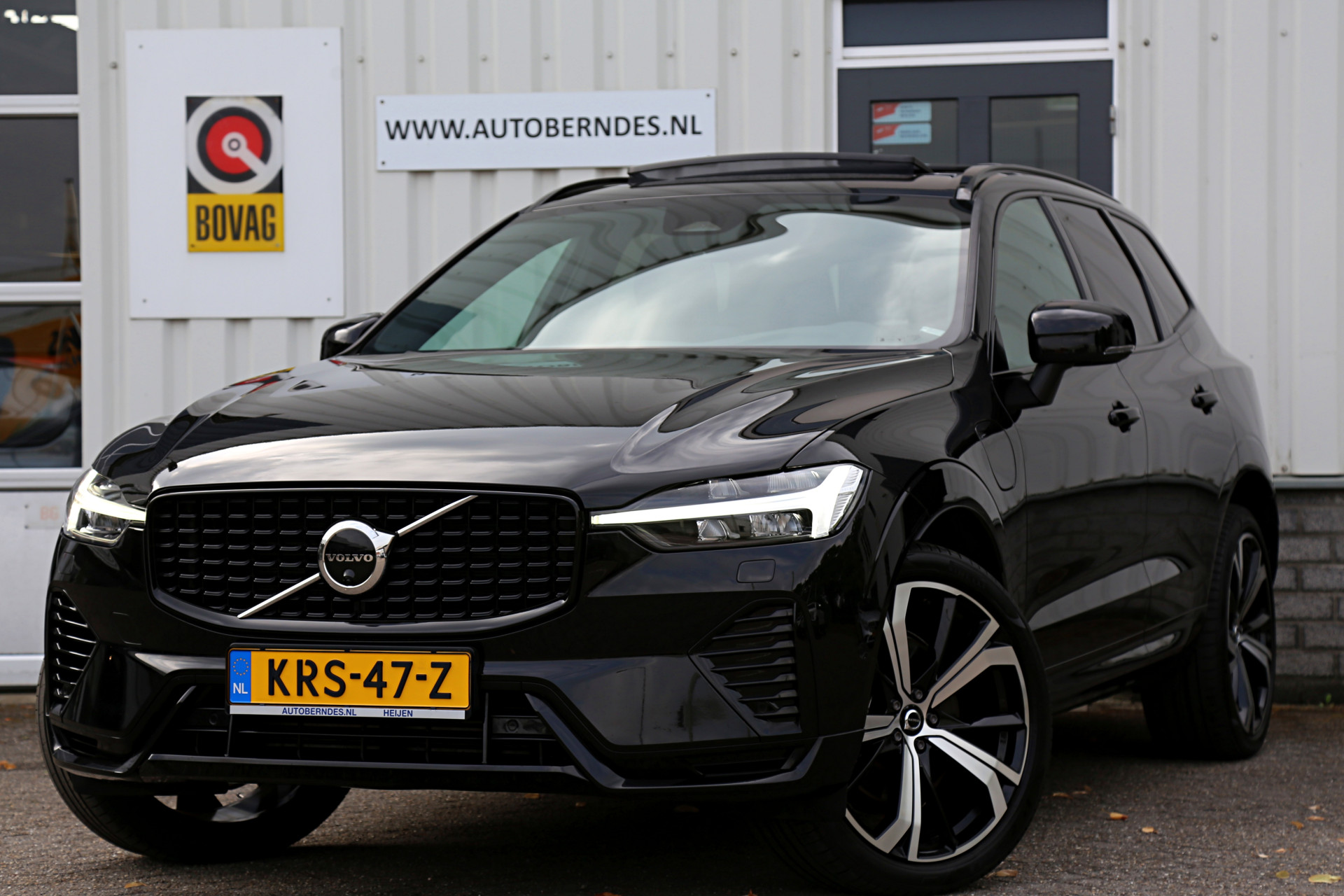 55086446-0.jpg